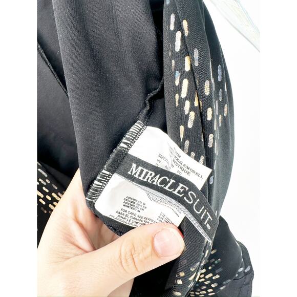 Miraclesuit Mystique Black One Piece Swimsuit in Iridium Size 10 NWT - Picture 6 of 8
